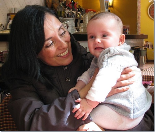 20110422=20-Chp Hija Lola-Art 1