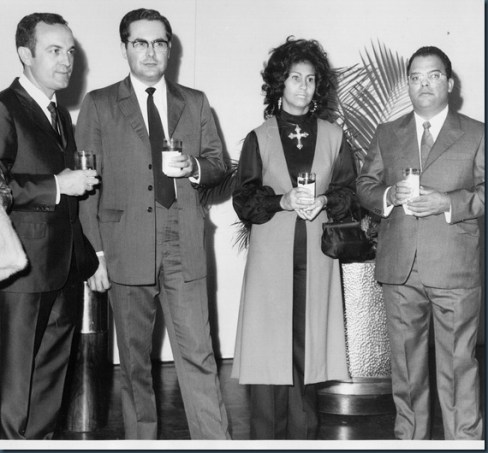 19700305=Tomásd Ruiz CMP Julio Carrillo y sra